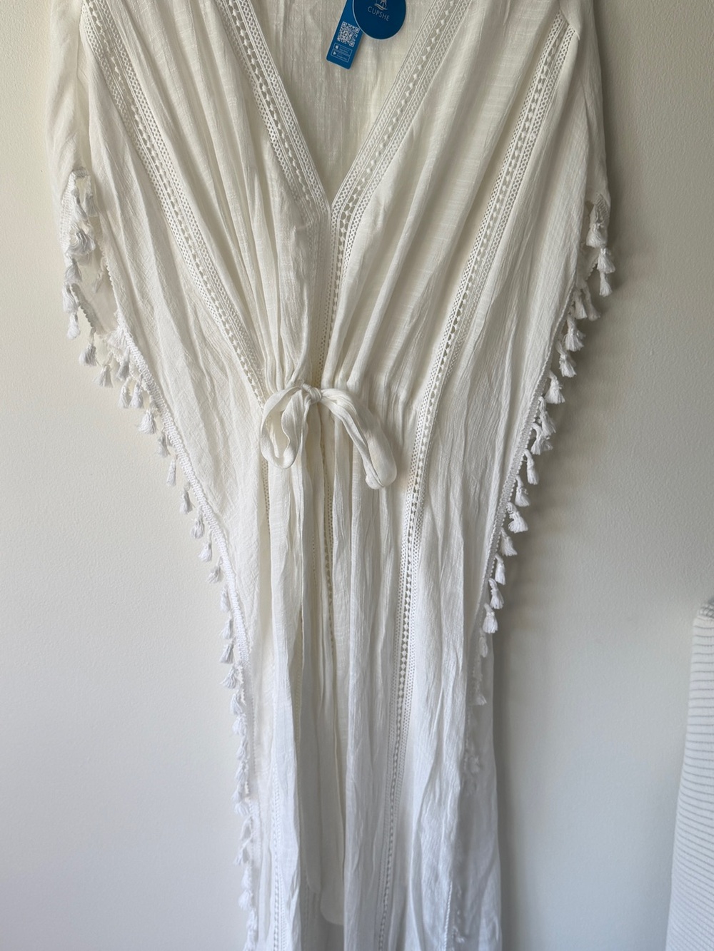 Cupshe White Maxi Tassel Tie-Front Beach Kaftan